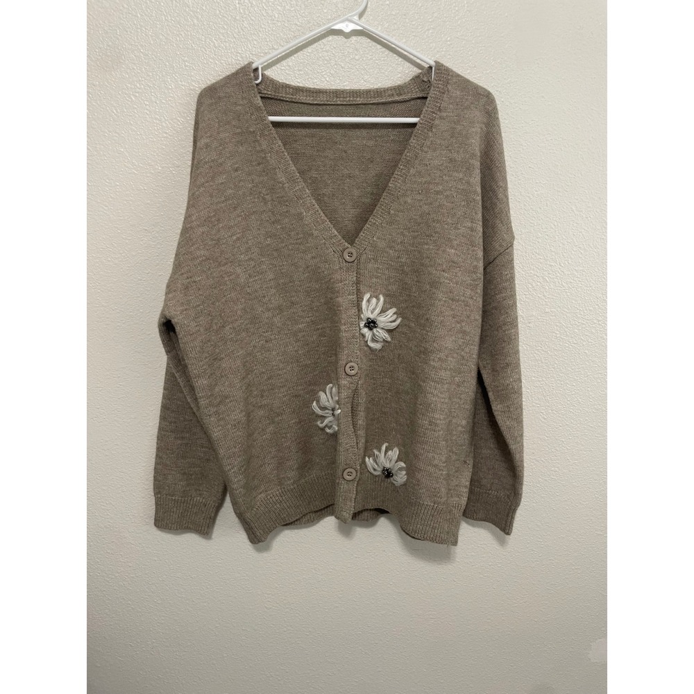 Unbranded VTG Cardigan Sweater Women XL Tan Floral Embroidered Oversized
